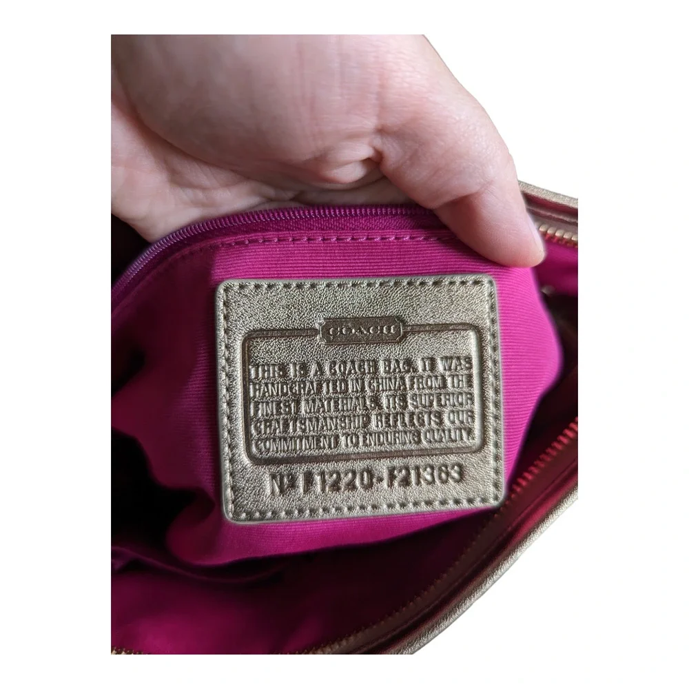 Coach Peyton Tatersall Convertible Hobo Purse NWOT - Picture 8 of 10